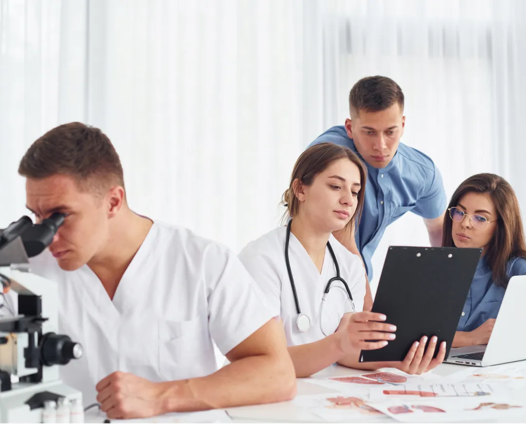 Top reasons to replace missing teeth promptly